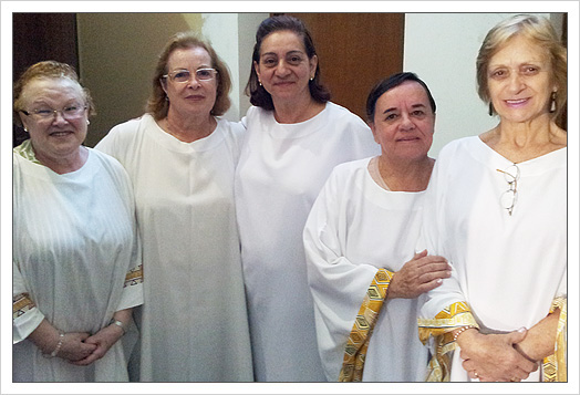 Ministras da Eucaristia de quinta-feira